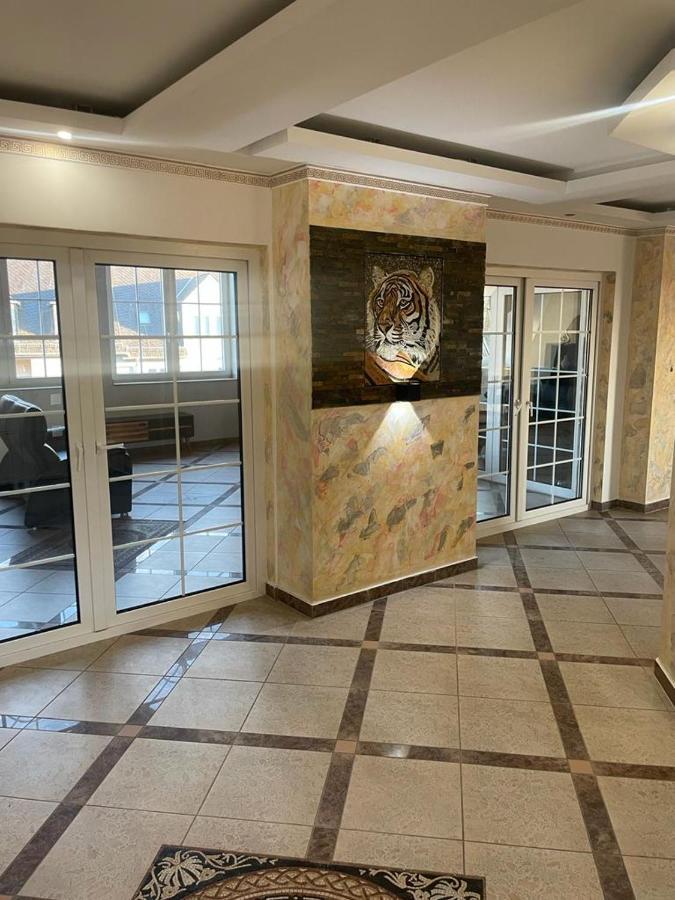 Luxurioese Wohnung Im Herzen Von Rlp Bobenheim-Roxheim Eksteriør bilde